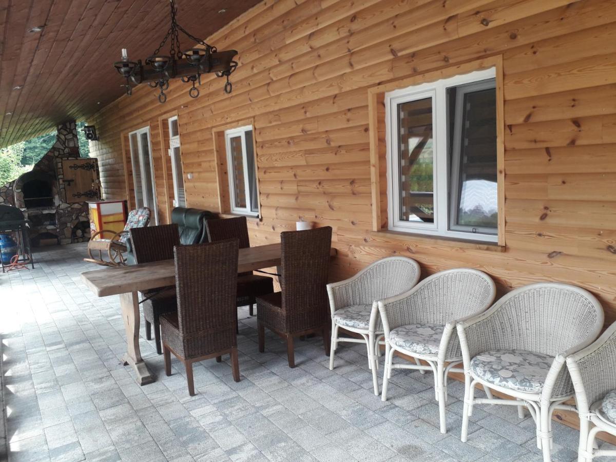 Jaskowa Chata Bieszczady Apartament Z Basenem Baligród エクステリア 写真