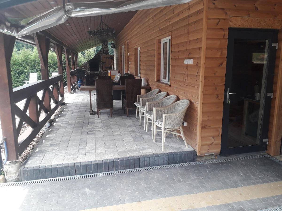 Jaskowa Chata Bieszczady Apartament Z Basenem Baligród エクステリア 写真