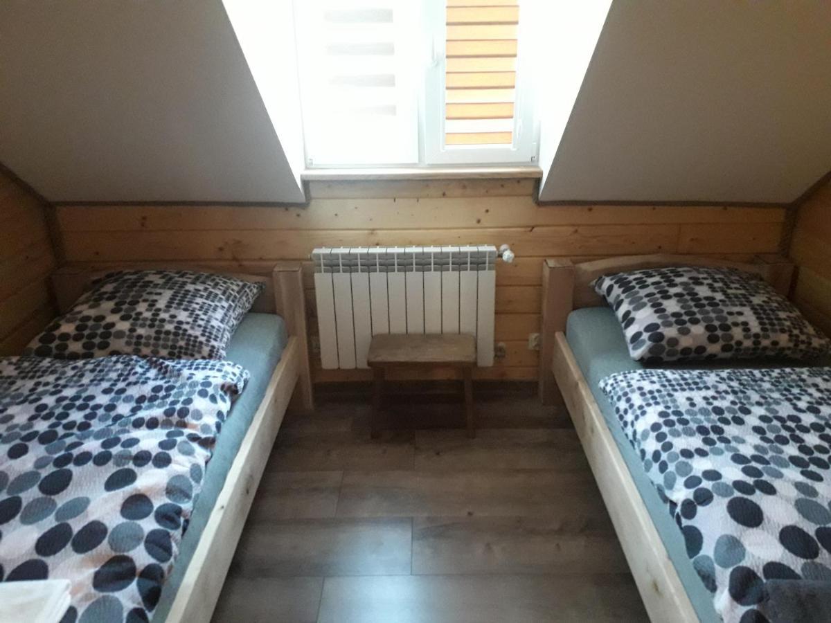 Jaskowa Chata Bieszczady Apartament Z Basenem Baligród エクステリア 写真