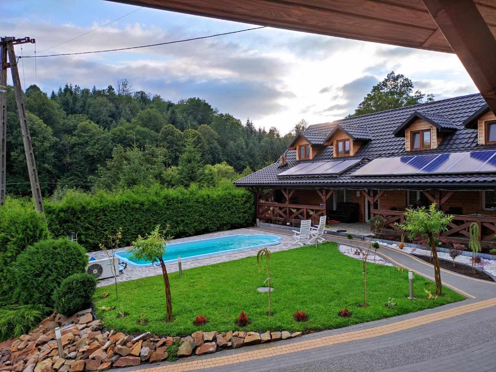 Jaskowa Chata Bieszczady Apartament Z Basenem Baligród エクステリア 写真
