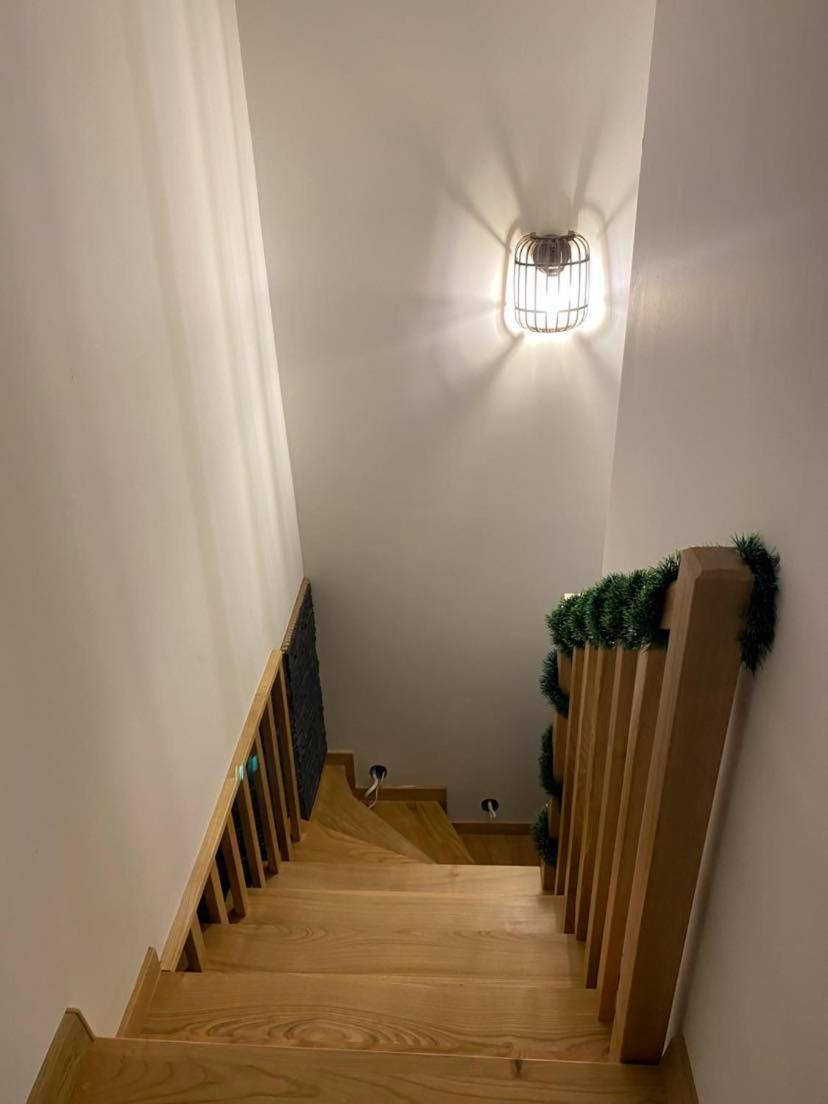 Jaskowa Chata Bieszczady Apartament Z Basenem Baligród エクステリア 写真