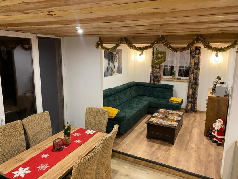 Jaskowa Chata Bieszczady Apartament Z Basenem Baligród エクステリア 写真