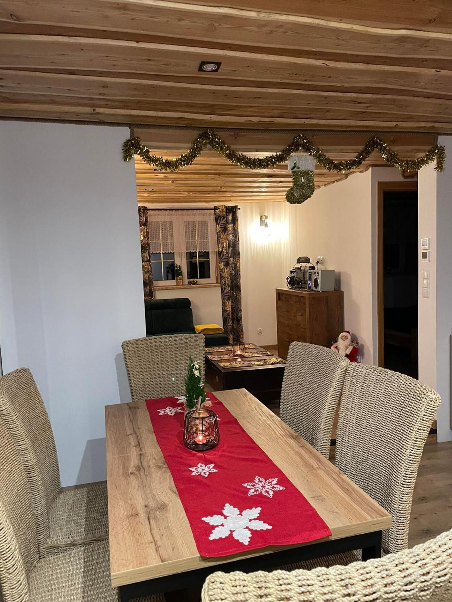 Jaskowa Chata Bieszczady Apartament Z Basenem Baligród エクステリア 写真
